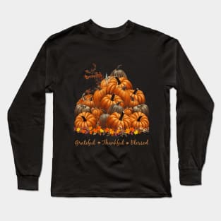 Welcome autumn, hello fall autumn lovers, pattern with pumpkinsin, color autumn, orange Long Sleeve T-Shirt